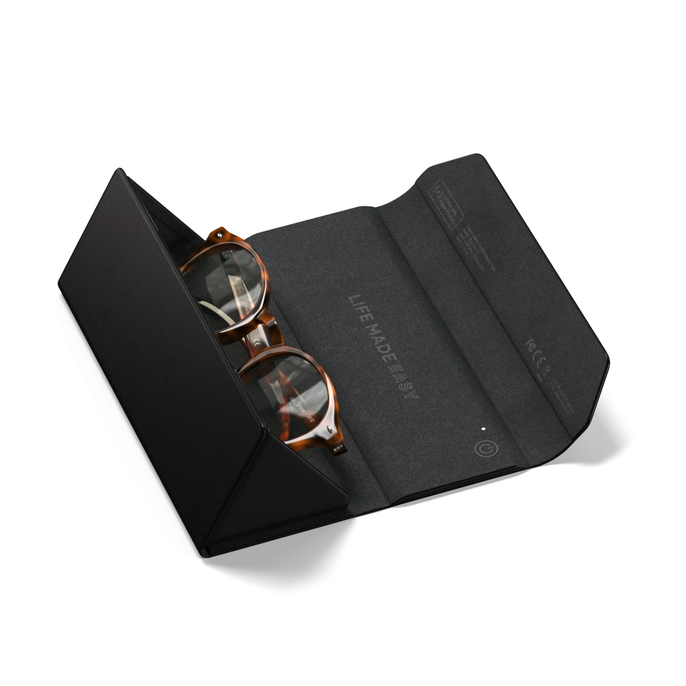 Satechi Vegan-Leather FindAll™ Glasses Case - Image 3